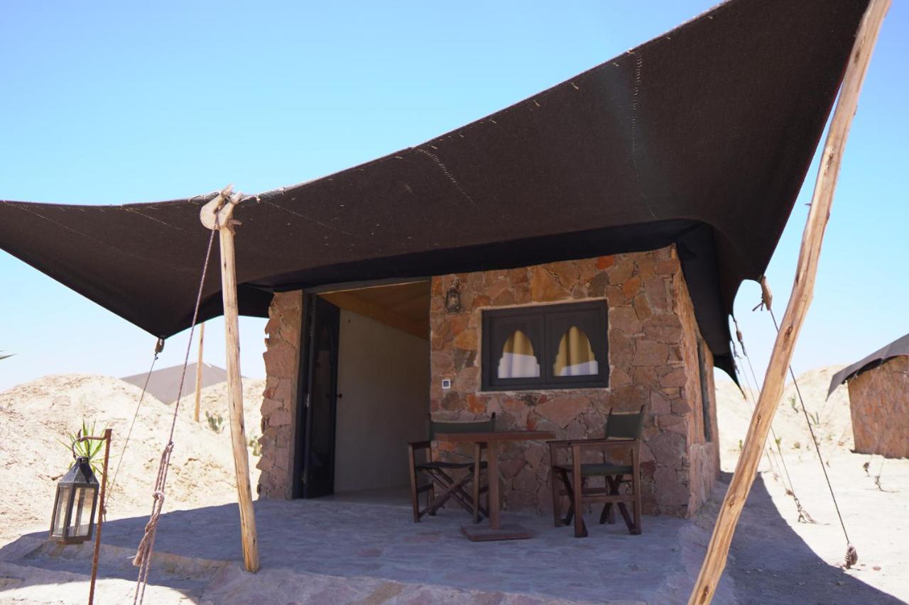Le Bedouin Agafay Villa Marrakesh Bagian luar foto