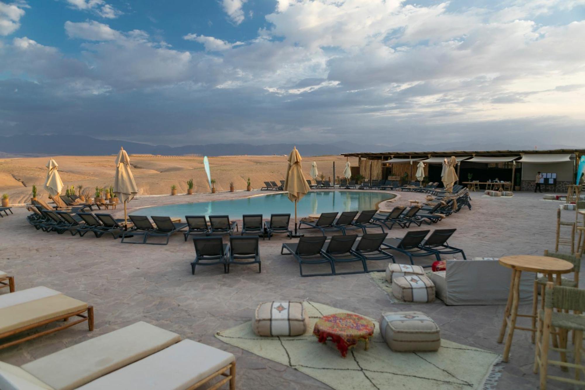 Le Bedouin Agafay Villa Marrakesh Bagian luar foto