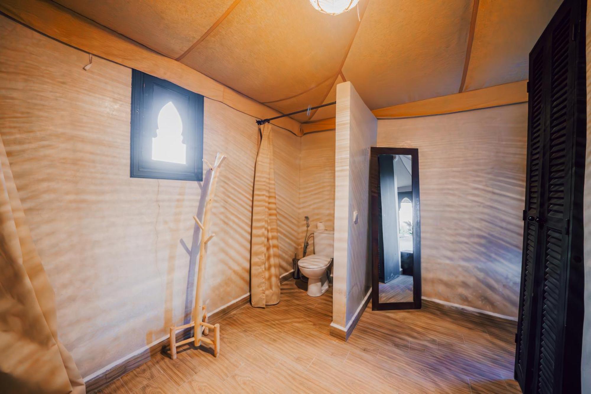 Le Bedouin Agafay Villa Marrakesh Bagian luar foto