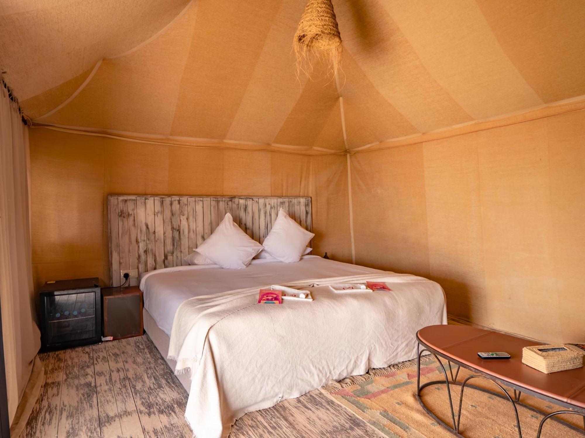 Le Bedouin Agafay Villa Marrakesh Bagian luar foto