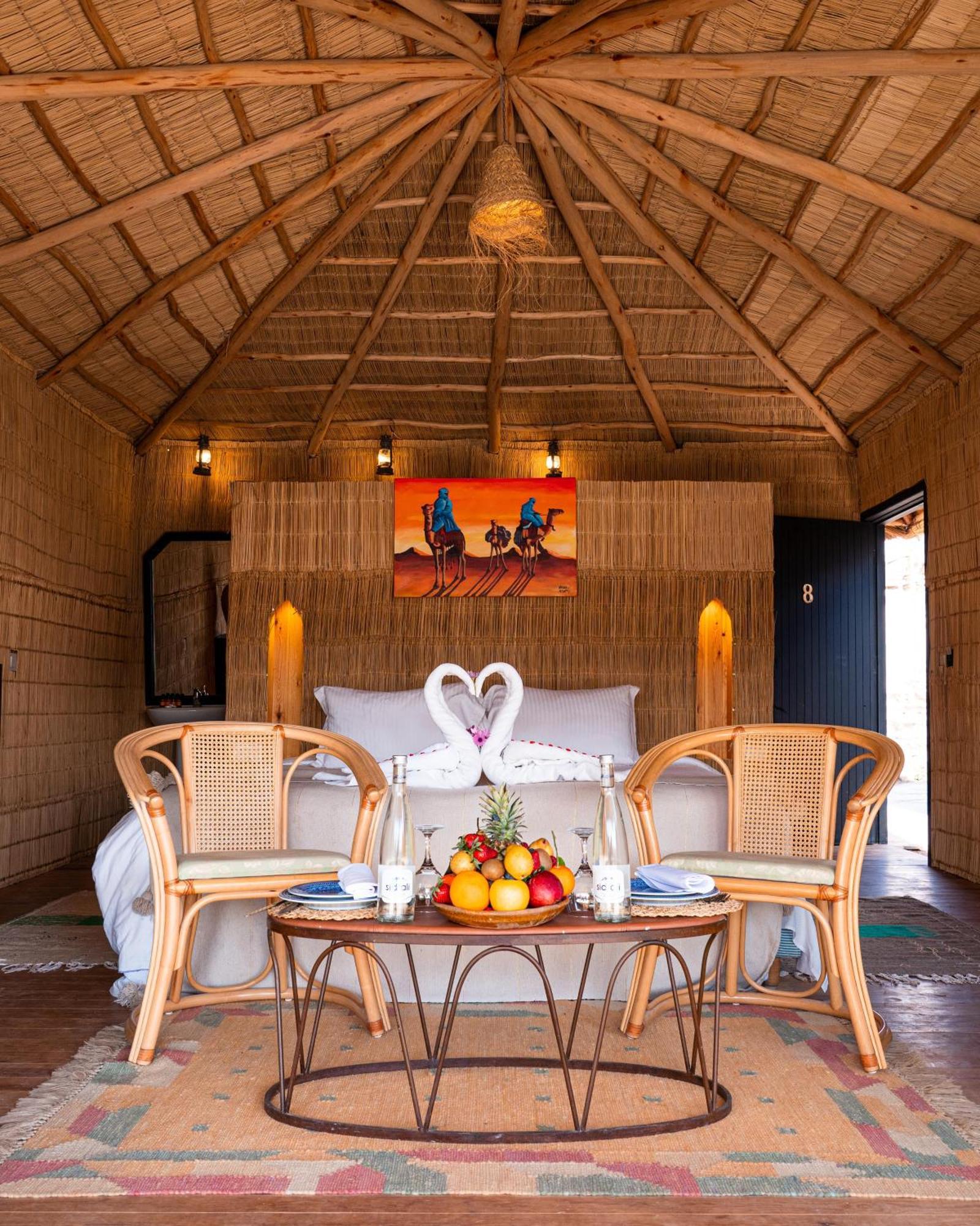 Le Bedouin Agafay Villa Marrakesh Bagian luar foto